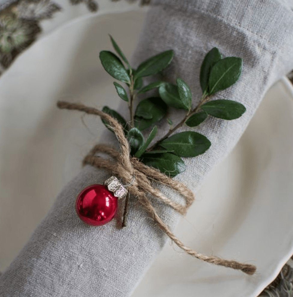 Hosting your own Miami fusion holiday get-together? - Happy Wine Calle Ocho