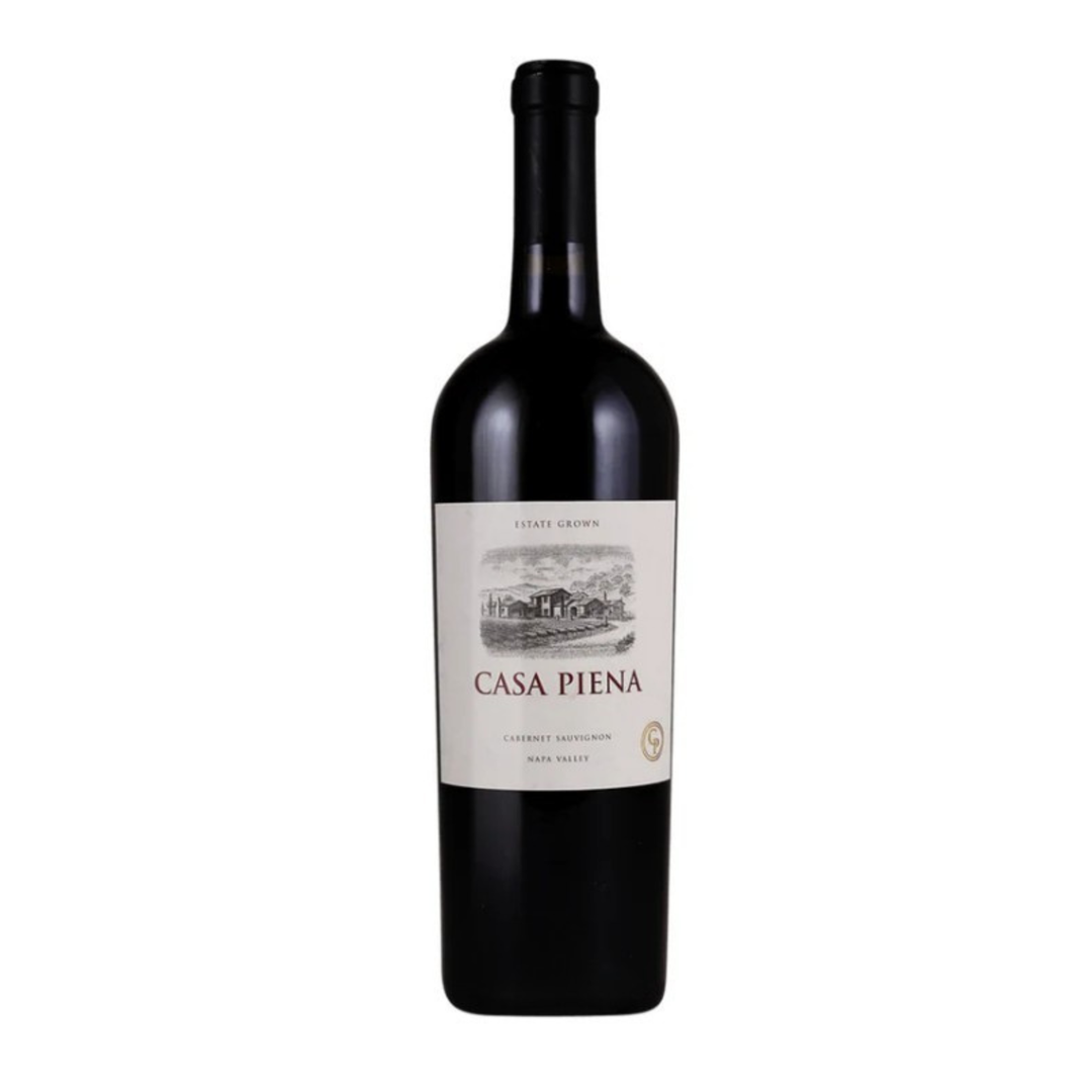 Wine bottle labeled 'Casa Piena' on a white background