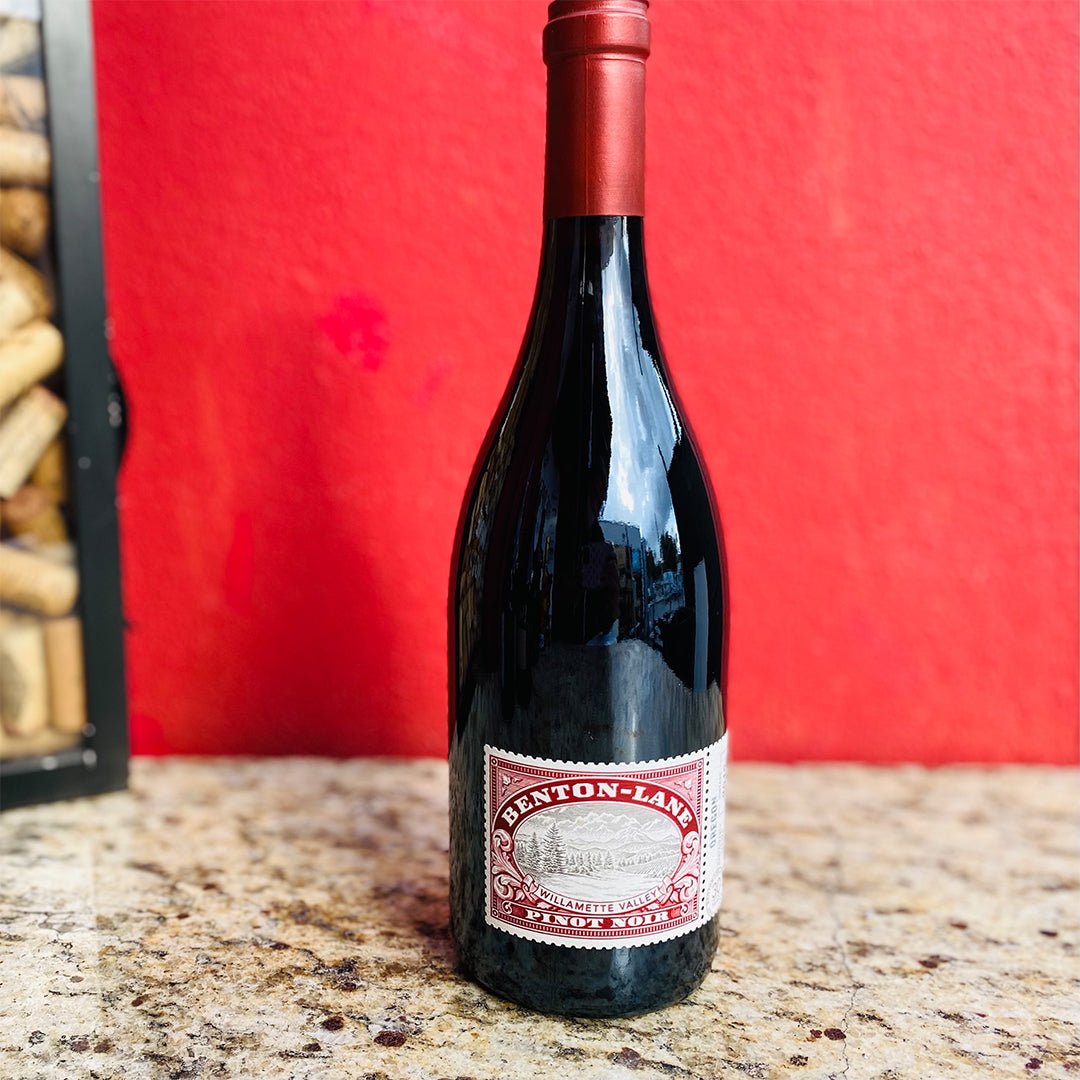 2022 BENTON-LANE PINOT NOIR, WILLAMETTE OREGON-Happy Wine Calle Ocho